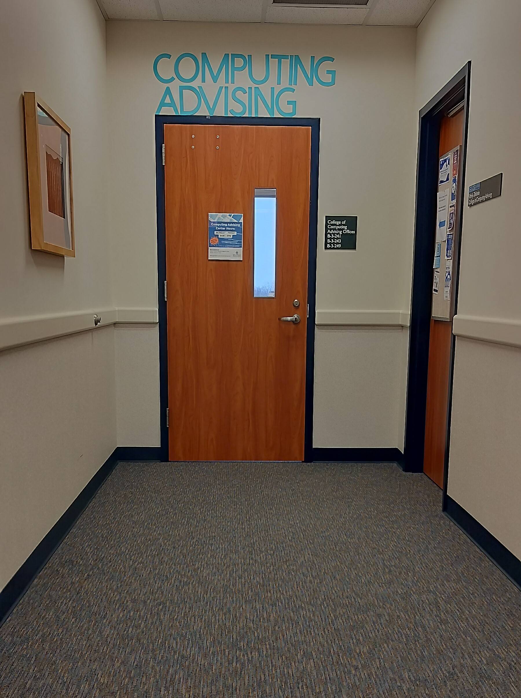 picture of the doorway to the advising suite